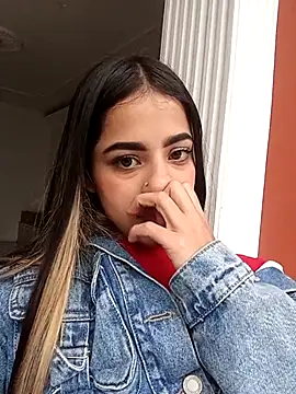 SophiaRivers online show from 06-19-26, 12:00