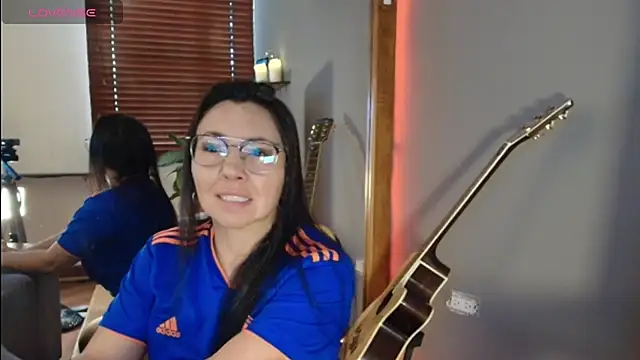 Taliapeach online show from 07-07-26, 03:37