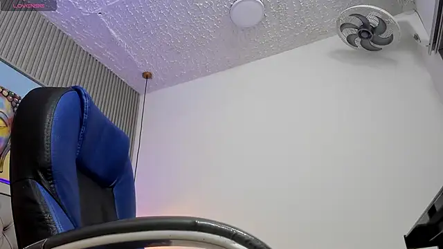 Ethanx18  online show from 06-06-26, 03:34