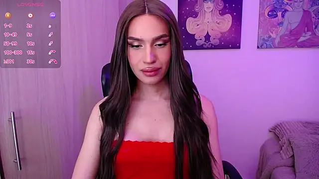 Snapshot of GiaMint chatting on 06-01-26, 01:28 GiaMint online show from 06-01-26, 01:28