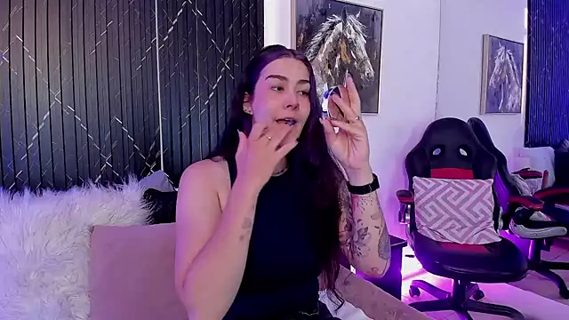 Snapshot of Bonnie_Rider chatting on 06-10-26, 11:22 Bonnie Rider online show from 06-10-26, 11:22