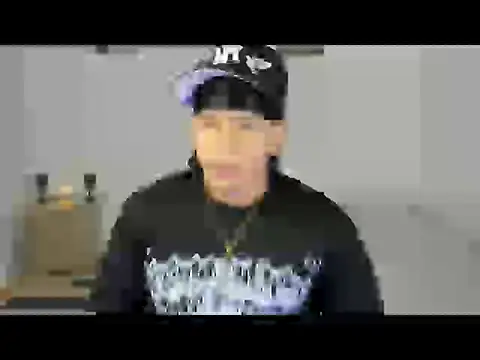 Snapshot of sant_wahlberg chatting on 05-17-26, 11:16 sant wahlberg online show from 05-17-26, 11:16