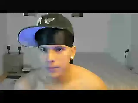 Snapshot of sant_wahlberg chatting on 05-15-26, 10:52 sant wahlberg online show from 05-15-26, 10:52