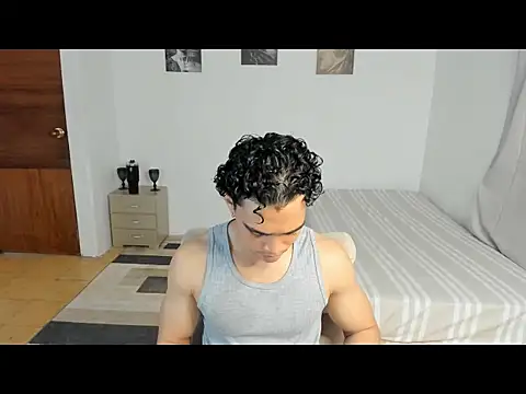 Snapshot of mateo_jack chatting on 05-13-26, 02:02 mateo jack online show from 05-13-26, 02:02