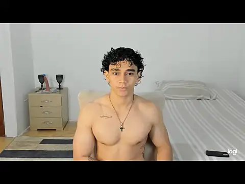 Snapshot of mateo_jack chatting on 05-04-26, 01:58 mateo jack online show from 05-04-26, 01:58