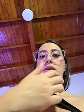 RenataVelasquez online show from 06-30-26, 04:01