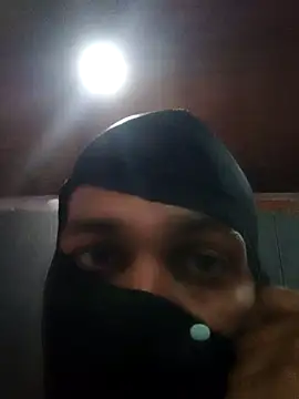 Snapshot of GOAn_couple chatting on 05-14-26, 01:57 GOAn couple online show from 05-14-26, 01:57