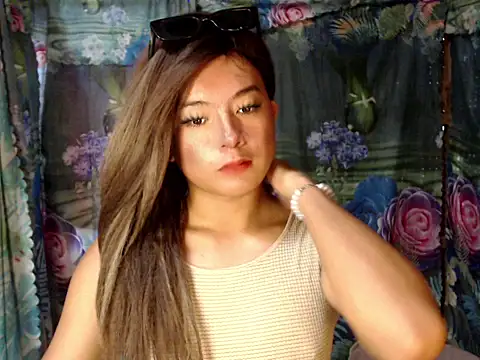 Snapshot of Andrea_lopezxxx chatting on 04-29-26, 02:49 Andrea lopezxxx online show from 04-29-26, 02:49