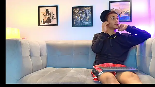 KING BOYS2026 online show from 06-20-26, 01:54