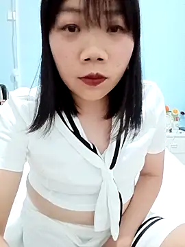 Linda 98 online show from 04-28-26, 01:04