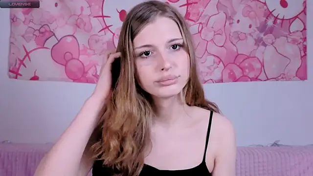 LouiseKane online show from 07-11-26, 04:29