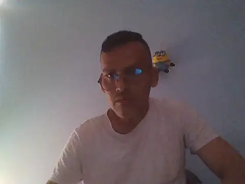 jairo43 online show from 07-04-26, 02:21