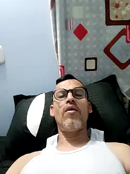 jairo43 online show from 05-08-26, 02:54