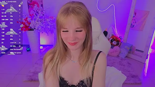 MilliBrownn online show from 05-13-26, 09:27