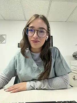 Sweet Milaa1 online show from 07-22-26, 07:38