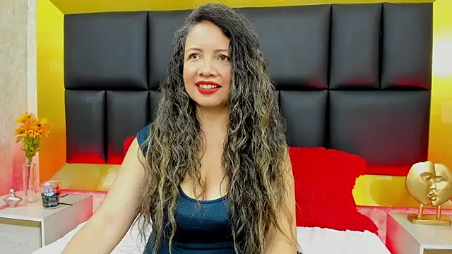 Snapshot of Charlotte_monnroe chatting on 06-02-26, 03:01 Charlotte monnroe online show from 06-02-26, 03:01