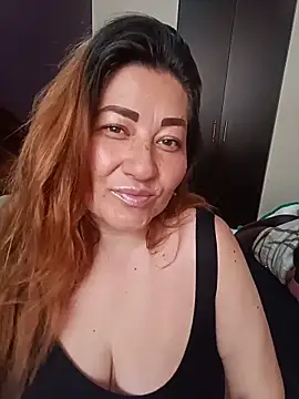 Snapshot of Morchis_esmeralda chatting on 05-19-26, 09:00 Morchis esmeralda online show from 05-19-26, 09:00