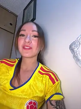 Hannah Lane online show from 06-18-26, 01:59