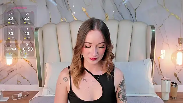 Hannah Lane online show from 05-25-26, 12:15