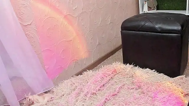 Snapshot of lililiana chatting on 06-18-26, 09:08 lililiana online show from 06-18-26, 09:08