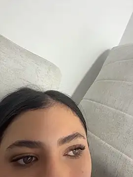 EmilyCxx online show from 06-06-26, 11:54