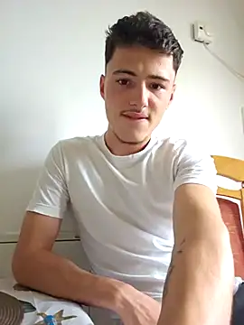 denysio89 online show from 07-27-26, 12:34