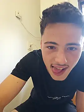 denysio89 online show from 07-25-26, 02:34