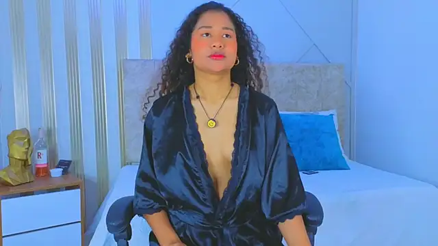 secretestrella online show from 06-03-26, 02:56