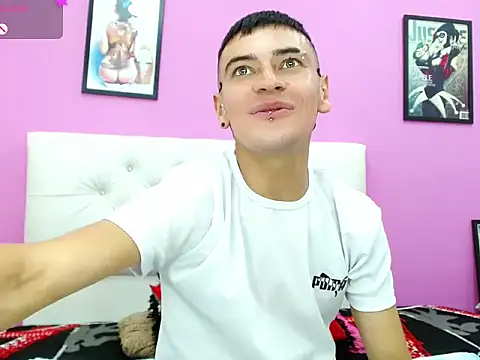 Alexx bigcockk  online show from 04-30-26, 08:57