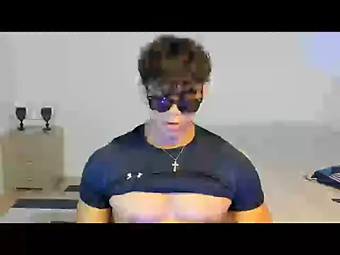 noahprada online show from 05-16-26, 03:49