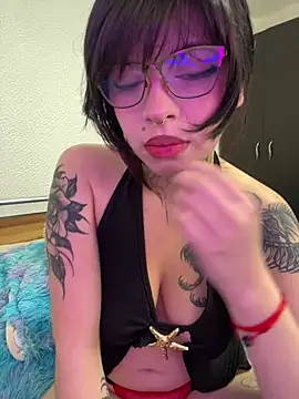 Snapshot of BabySixxxx chatting on 07-30-26, 05:23 BabySixxxx online show from 07-30-26, 05:23