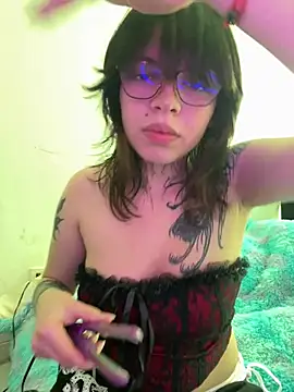 Snapshot of BabySixxxx chatting on 06-18-26, 04:34 BabySixxxx online show from 06-18-26, 04:34