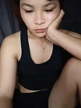 Hazel Nova online show from 06-23-26, 08:51