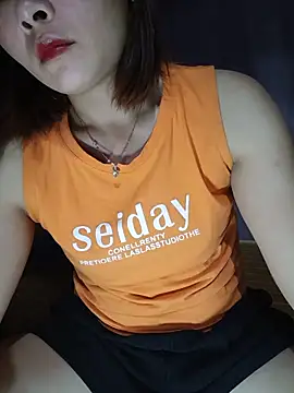 Hazel Nova online show from 06-15-26, 01:44