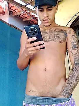 Snapshot of gui_carioca7 chatting on 06-19-26, 04:13 gui carioca7 online show from 06-19-26, 04:13