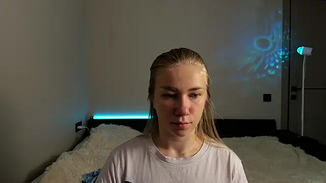 AnnaAlexArti online show from 06-25-26, 05:12