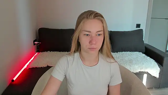 AnnaAlexArti online show from 07-22-26, 05:20