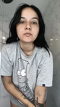 Snapshot of lucyparker_28 chatting on 05-08-26, 03:54 lucyparker 28 online show from 05-08-26, 03:54