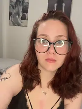 CuteBeaX online show from 05-30-26, 06:57