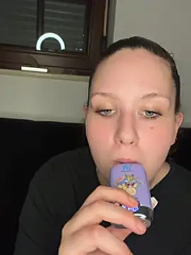 CuteBeaX online show from 06-02-26, 06:41
