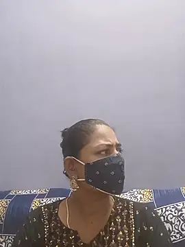 Snapshot of cathrine92 chatting on 06-16-26, 02:06 cathrine92 online show from 06-16-26, 02:06