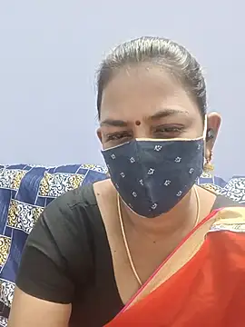 Snapshot of cathrine92 chatting on 06-30-26, 10:43 cathrine92 online show from 06-30-26, 10:43
