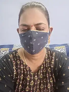 Snapshot of cathrine92 chatting on 06-18-26, 10:20 cathrine92 online show from 06-18-26, 10:20