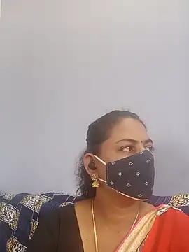 Snapshot of cathrine92 chatting on 06-03-26, 05:52 cathrine92 online show from 06-03-26, 05:52