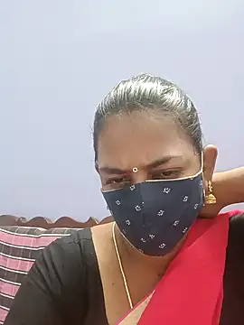 Snapshot of cathrine92 chatting on 05-15-26, 10:52 cathrine92 online show from 05-15-26, 10:52