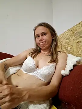 Lisahoppii online show from 06-04-26, 04:55