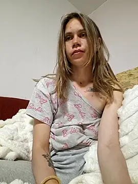 Lisahoppii online show from 05-15-26, 09:57