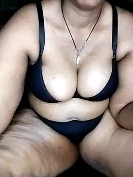 Sexythick lady online show from 05-04-26, 08:00