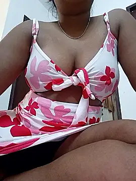 Snapshot of payaljaan800 chatting on 06-05-26, 08:53 payaljaan800 online show from 06-05-26, 08:53