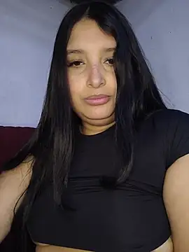 Snapshot of Maddy_k chatting on 05-28-26, 12:11 Maddy k online show from 05-28-26, 12:11